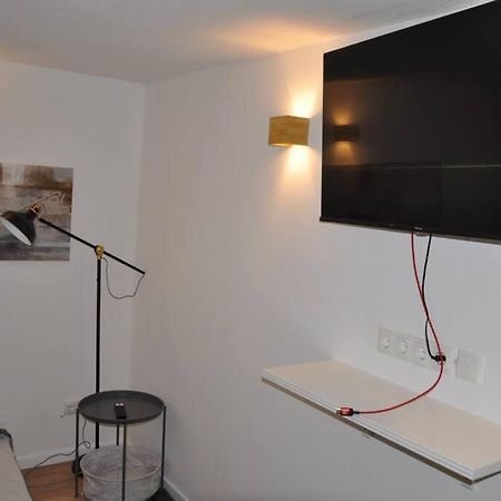 Appartamento Stadtnaher Heller Souterrain Oldenburg Esterno foto