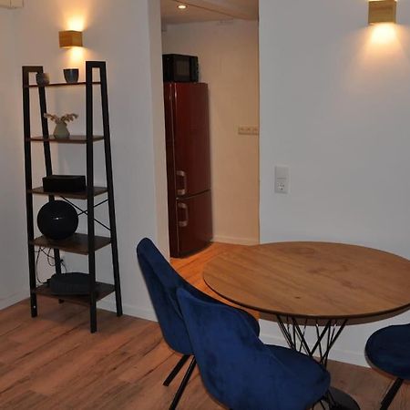 Appartamento Stadtnaher Heller Souterrain Oldenburg Esterno foto